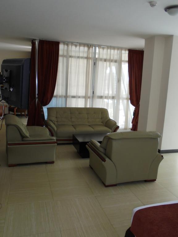 Aphrodite International Hotel Адис Абеба Екстериор снимка