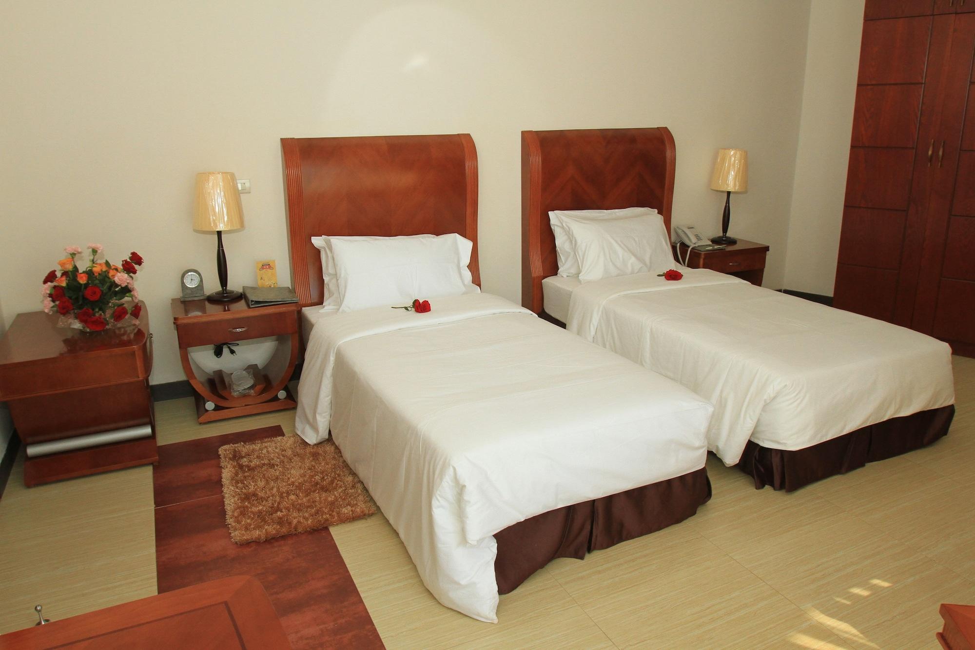 Aphrodite International Hotel Адис Абеба Екстериор снимка
